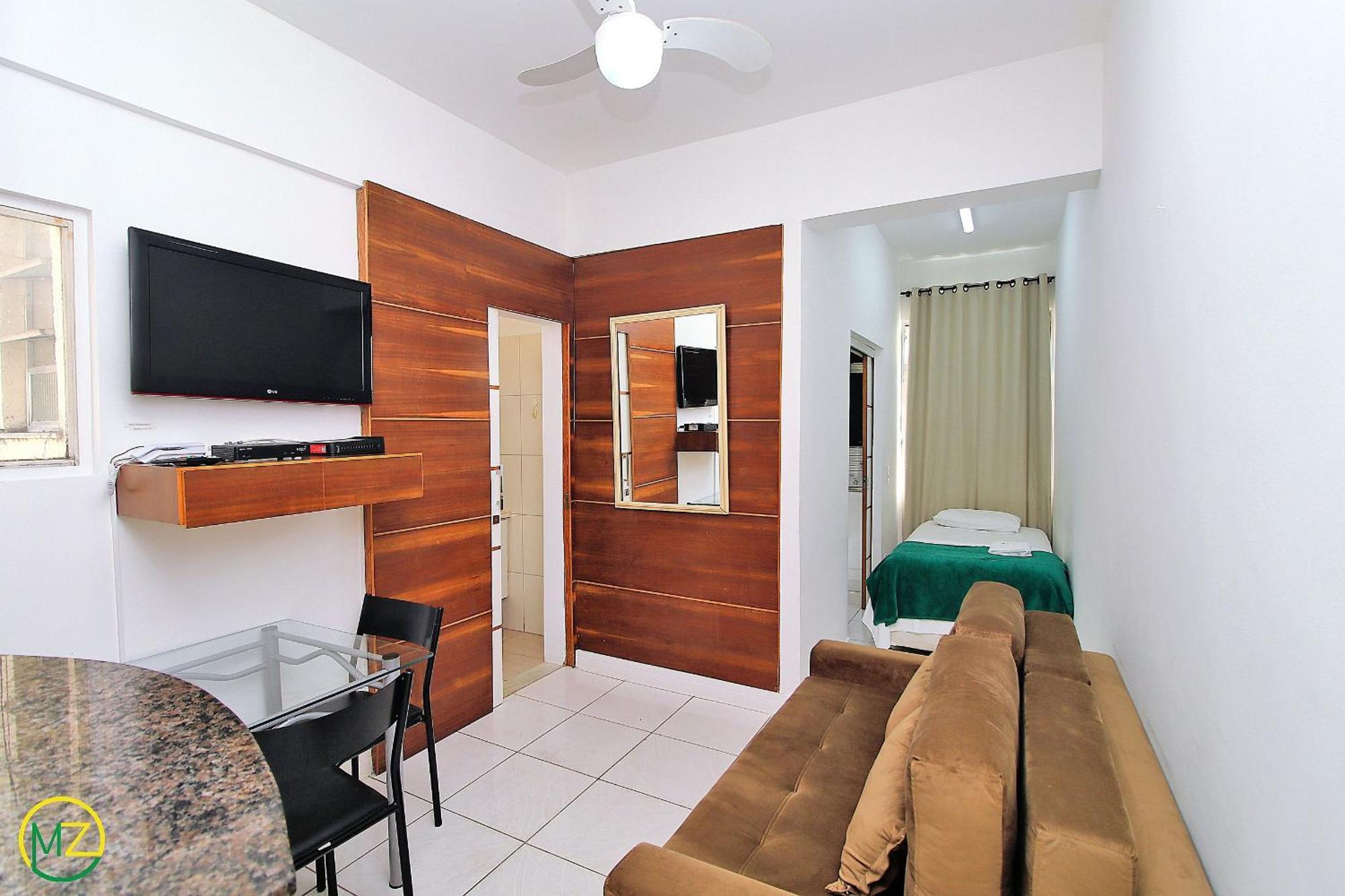 Sala e quarto simples e silencioso para 4 pessoas em Copacabana! Rio de Janeiro Exterior foto